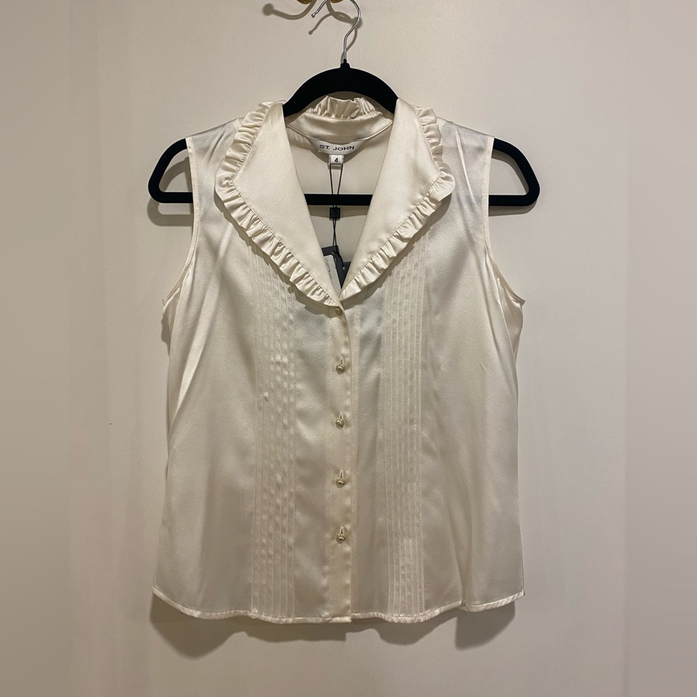 NWT new St John silk blouse / tank w/ ruffle collar & beautiful buttons - size 4